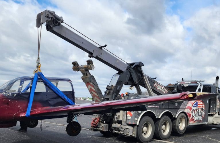 Flag City Towing
Your source for professional light- to heavy-duty towing and recovery, roadside assistance, transport and hazardous materials services in the tri-state area.
Request Help
